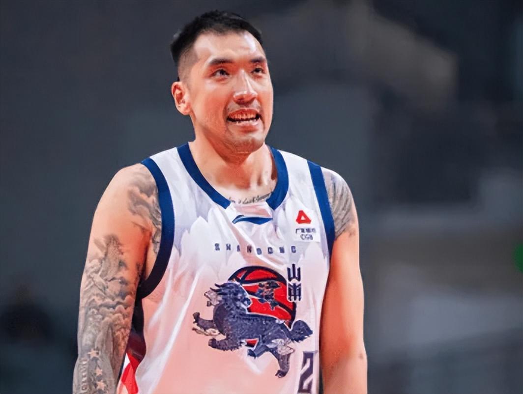 星空体育登陆首页-山东半场压制辽宁！双方互铁，陶汉林+2外齐发挥，辽宁仅靠三外援